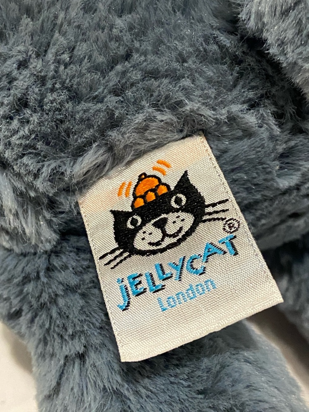 Jellycat Bashful Dusky Blue Bunny RARE Plush Brand New With Tags - Picture 7 of 9